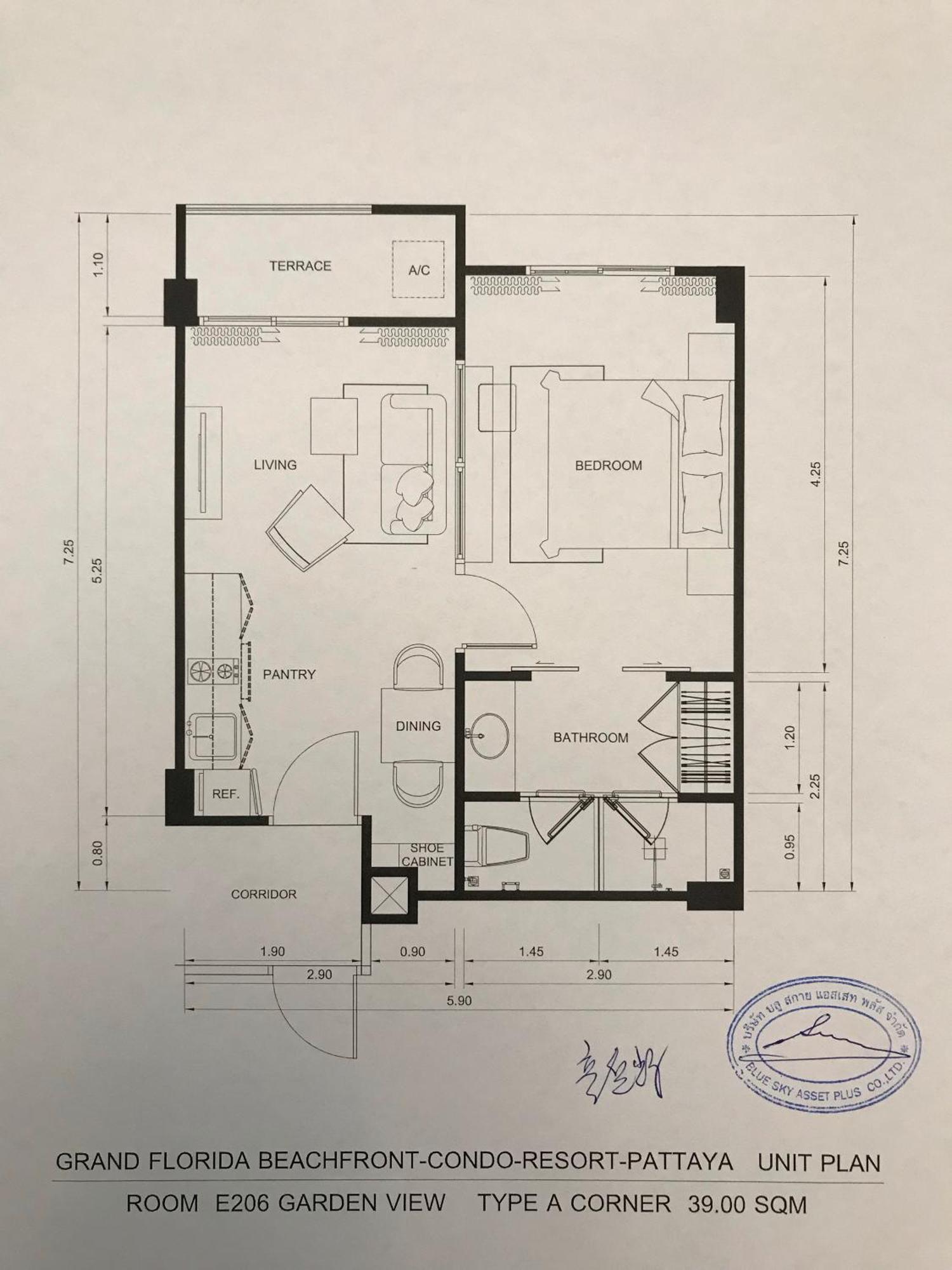 อพาร์ทเม้น Grand Florida芭提雅带免费游泳池温泉桑拿浴和健身房瑜伽室私家海滩公寓e206 *